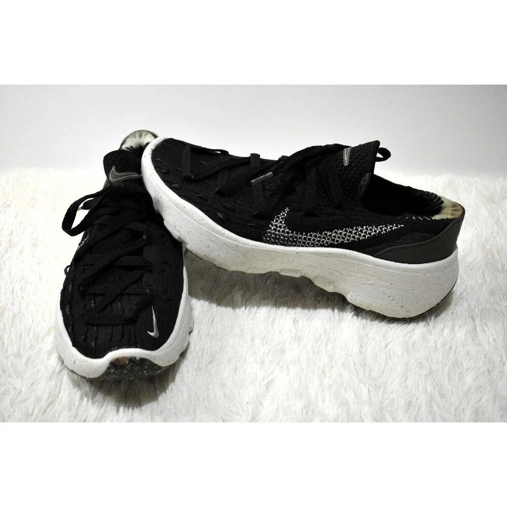 Nike Space Hippie 04 Black/Light Smoke Grey Black DA2725 001 - Women’s Size 9